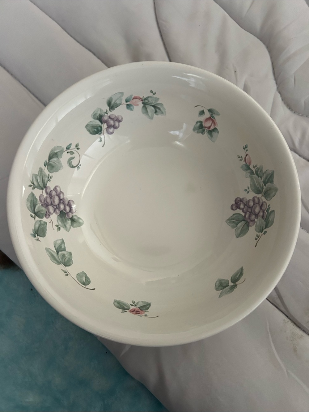 Pfaltzgraff Serving Bowl with Grape and Leaf Motif